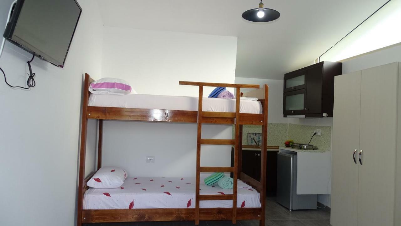 Seaside Cabin Ksamil Aparthotel Εξωτερικό φωτογραφία