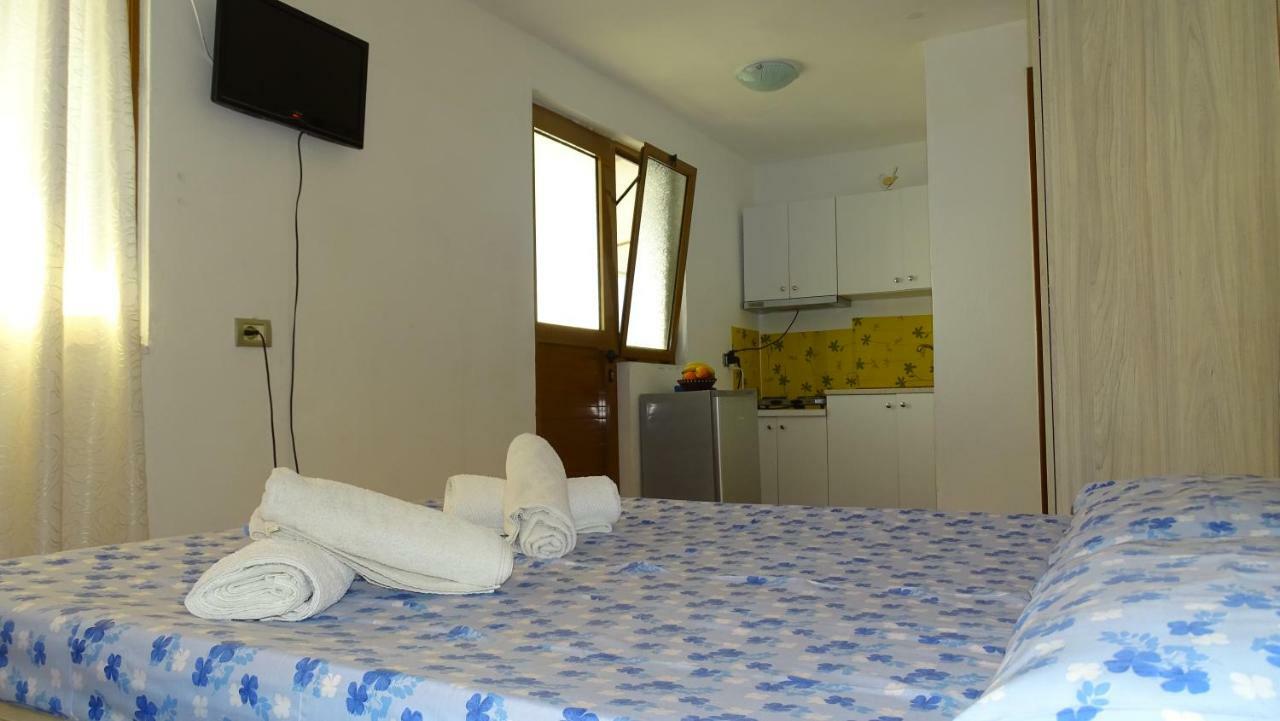 Seaside Cabin Ksamil Aparthotel Εξωτερικό φωτογραφία