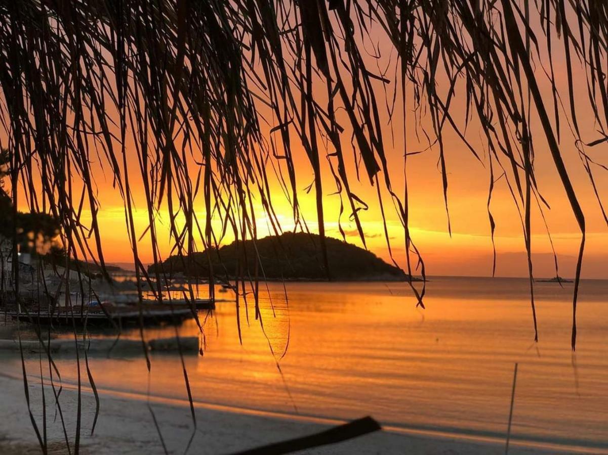 Seaside Cabin Εξαμίλιο Εξωτερικό φωτογραφία